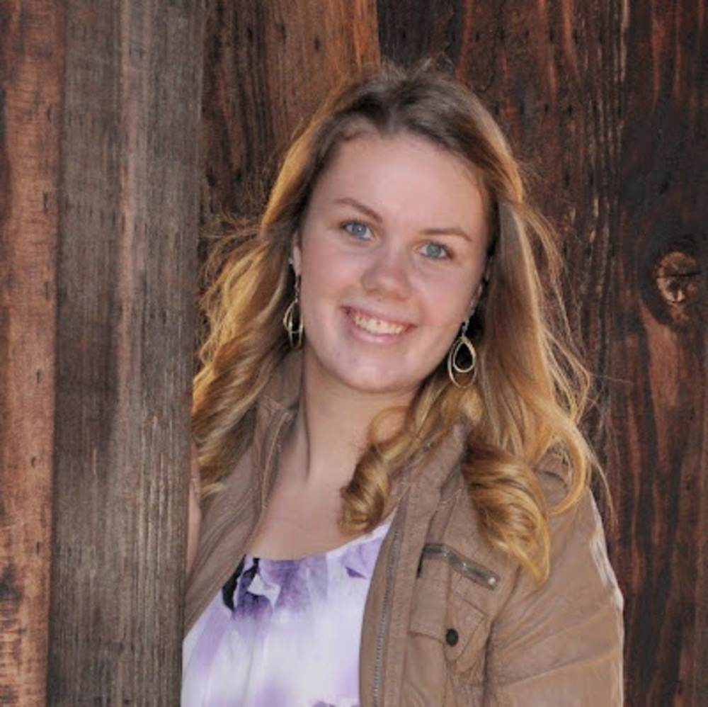Meet your Posher, Emily